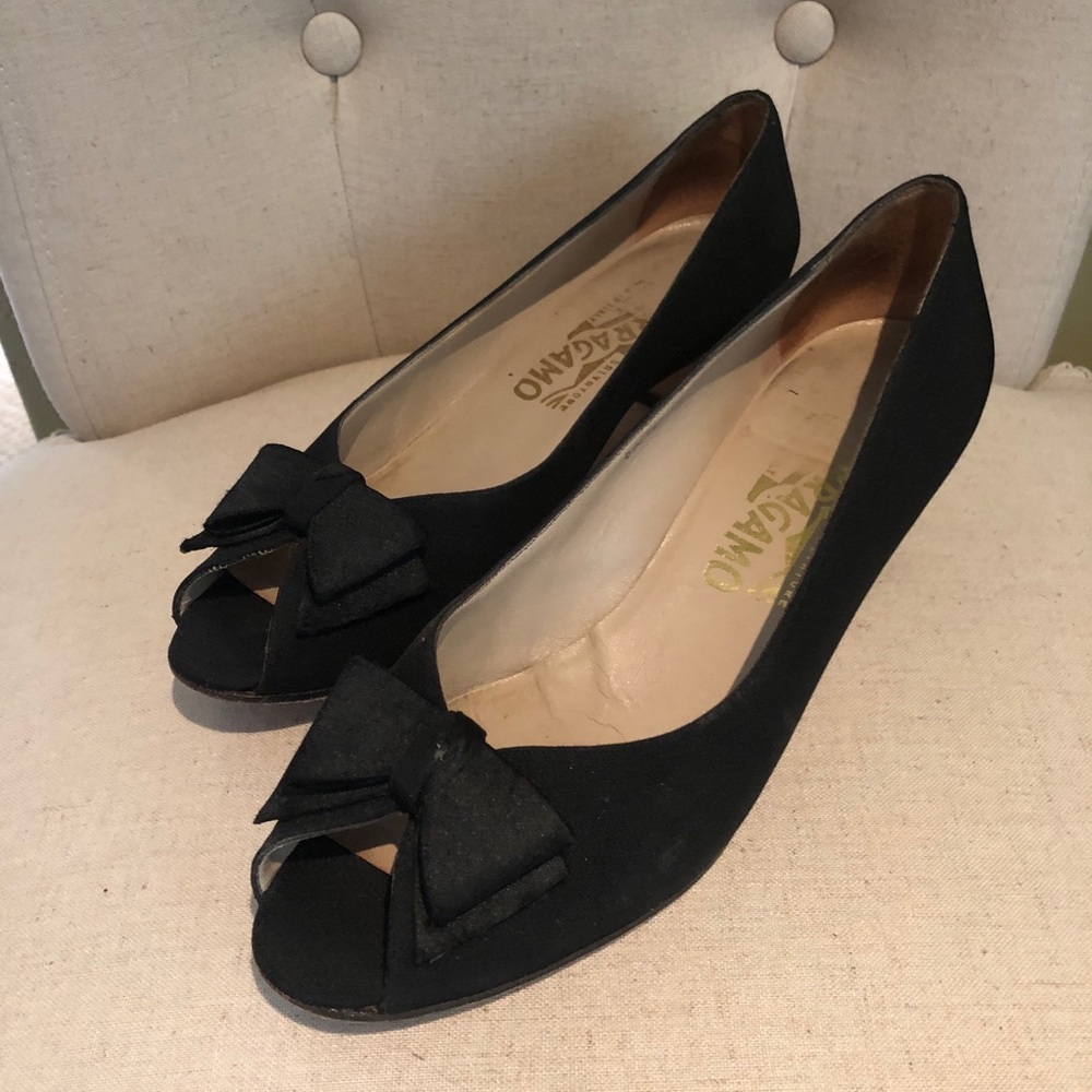 Salvatore Ferragamo Vintage Black Heels, Size 7